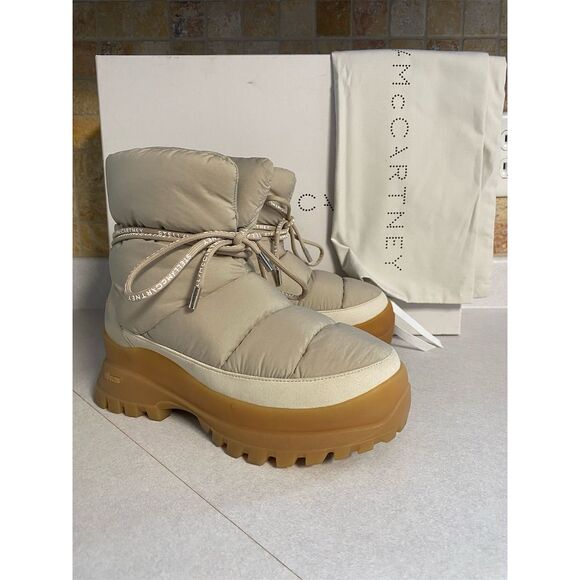 Stella McCartney Shoes - Stella McCartney Women's Beige Trace Puffy Snow Boots 36/6